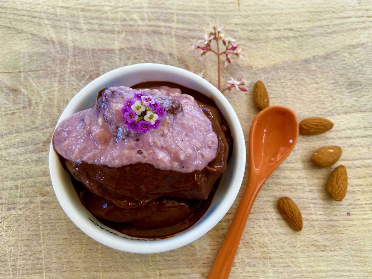 Coppa di gelato vista dall'alto